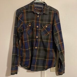 Ben Sherman Buffalo Plaid button up down shirt. Size XS